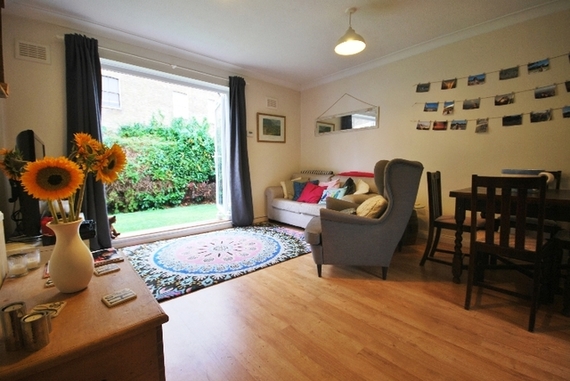 1 bedroom Flat for s...
